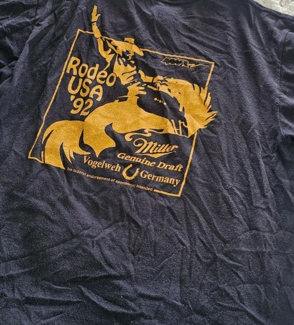 Vintage 90s Miller Genuine Draft Shirt XL Rodeo USA Vogelweh Germany Jerzees Tee